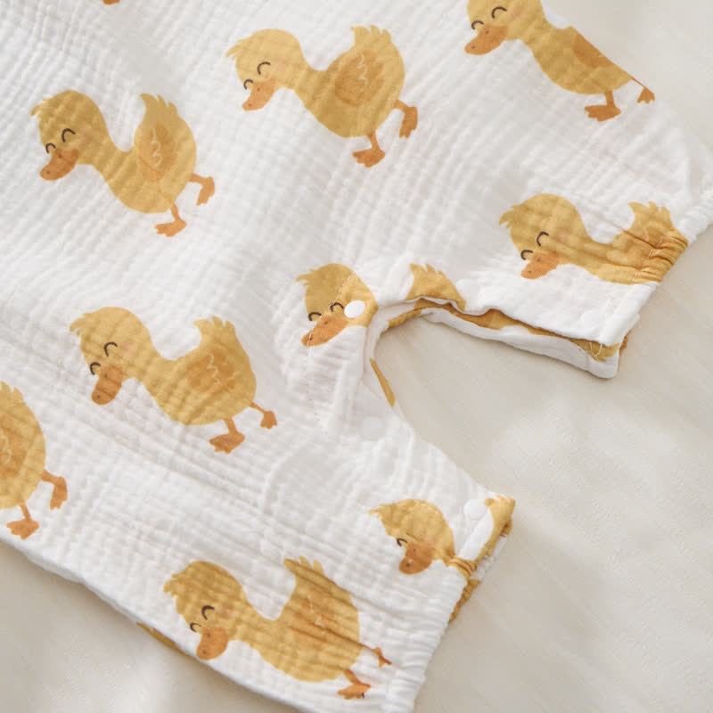 Baby Duck Print White Romper with Hat - image 5
