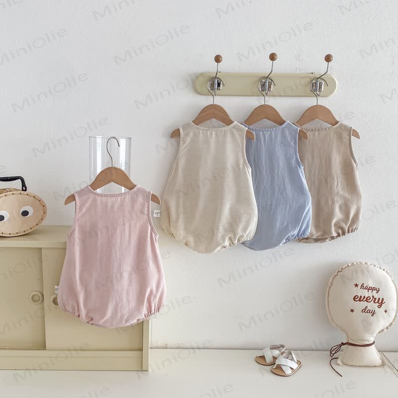 Baby Sleeveless Bear Bodysuit - image 4