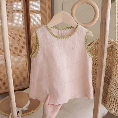 Toddler Girl Pink Sleeveless Top and Shorts 2-piece Set - image 2