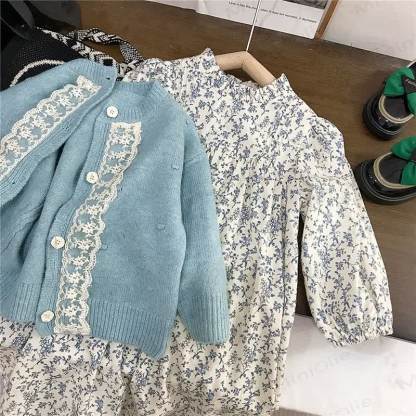 Toddler Girl Vintage Flower Print Dress and Outerwear - image 1