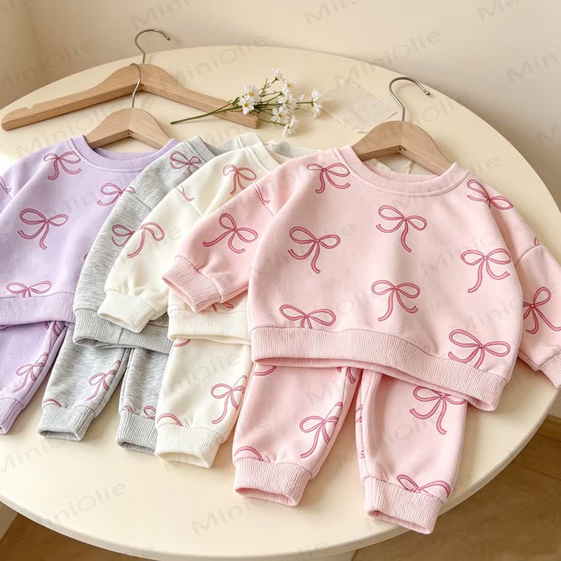Toddler Girl Bow Print Sweatshirt and Jogger 2-piece Set - image 8