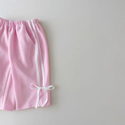 Baby Girl Bow Trim Sweatshirt and Pants 2-piece Set - image 4