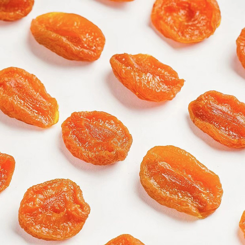 Sweet and sour sugar-free dried apricots