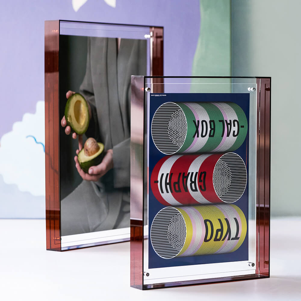 【ランキング入賞】【見逃し禁止：今だけ20％OFF】アクリル フォトフレーム 壁掛け 2L アクリルフォトフレーム a4 額縁 写真フレーム a3 名入れ 写真立て 2l 結婚祝い ハガキサイズ 卓上 フォトスタンド 記念日 名前入り スタンド アクリルフォトスタンド