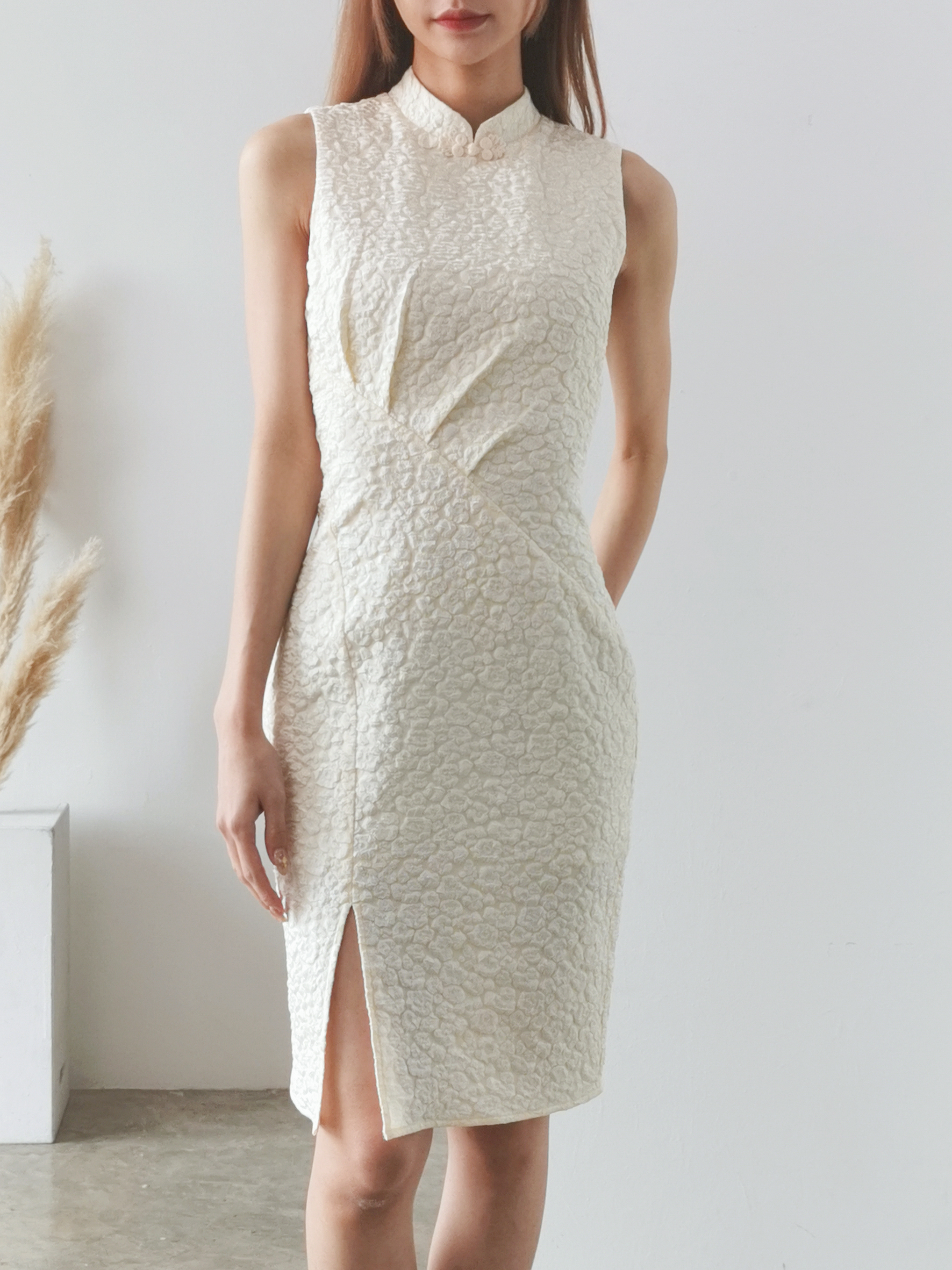 Cheongsam Sleeveless With Side Split Dress AC002D (AC2D) (ADULT)