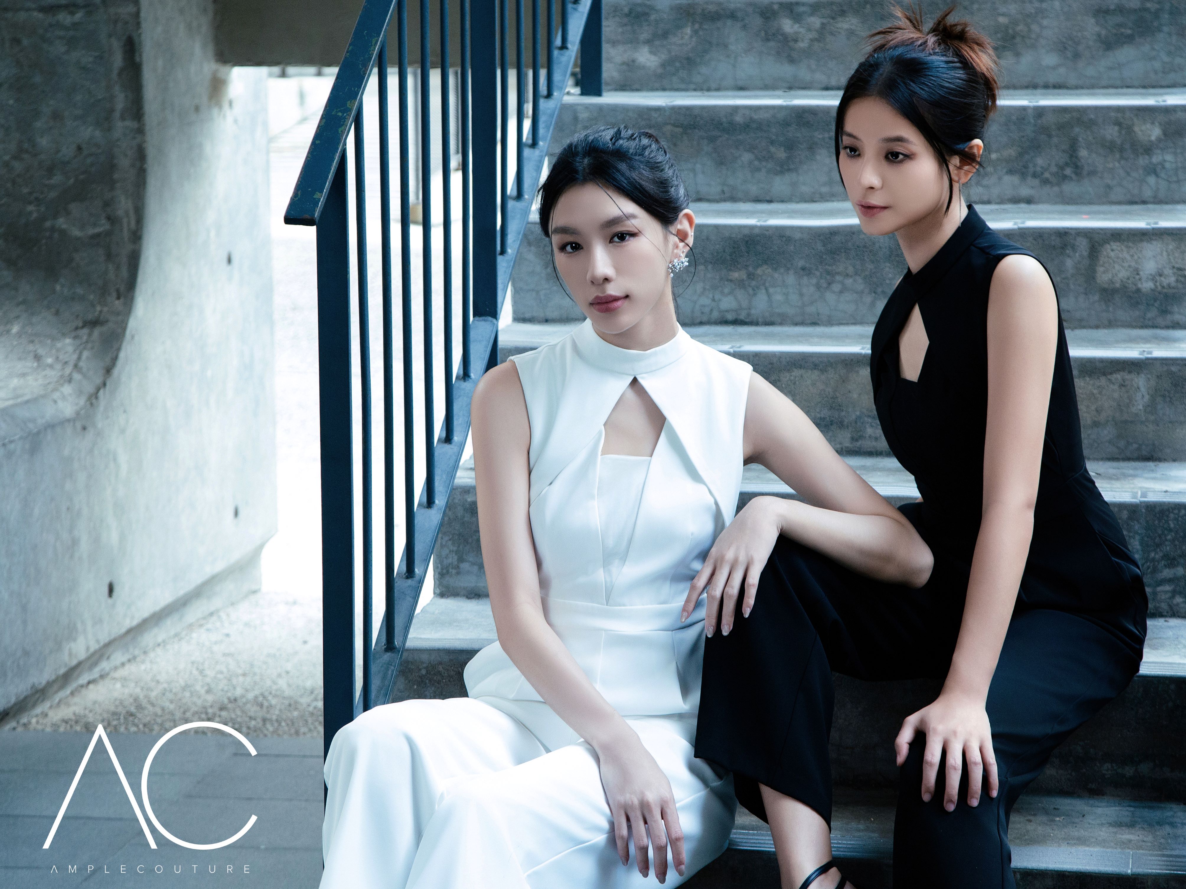 Sleeveless Back Zip Jumpsuit AC542