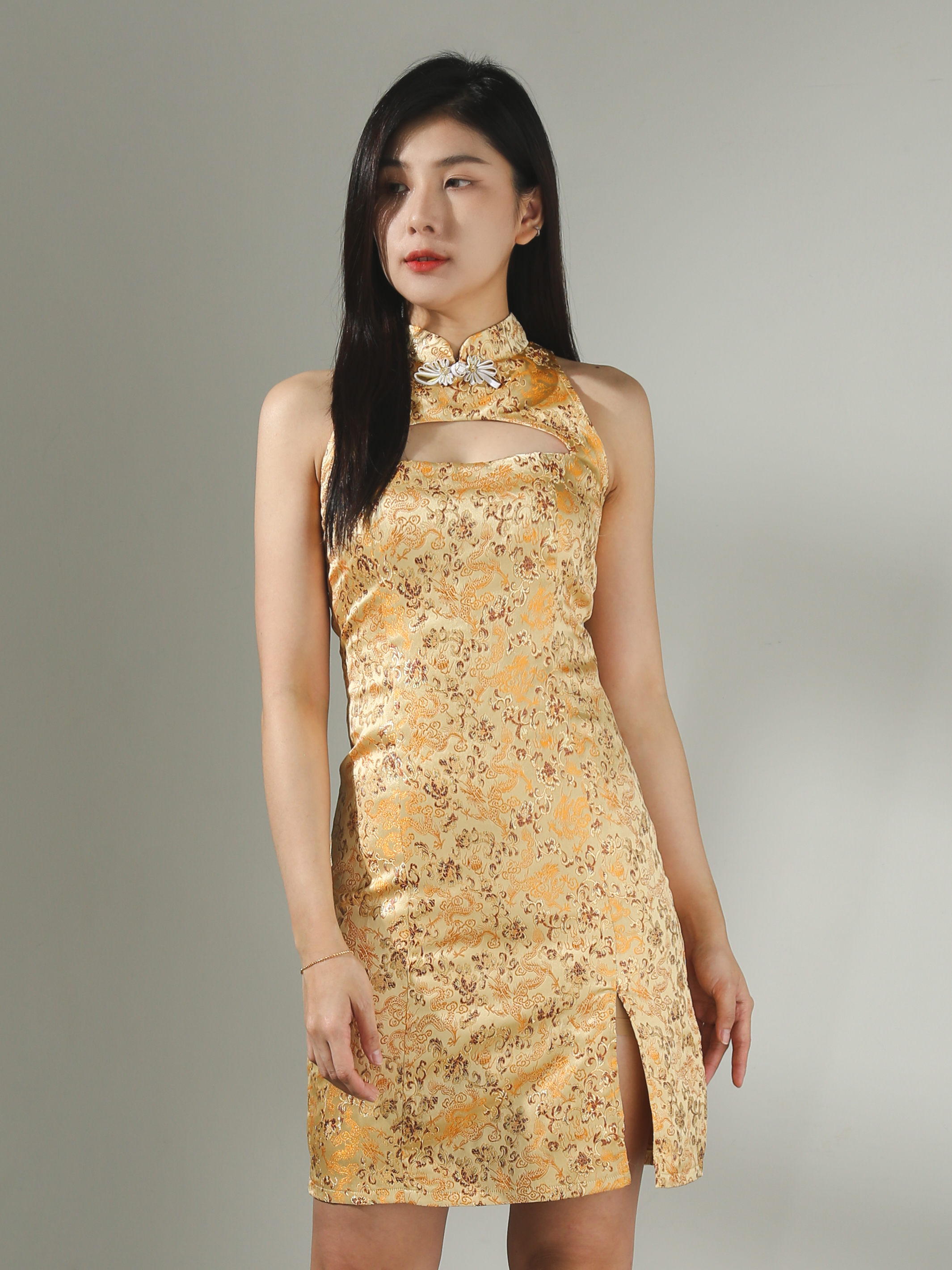 Cheongsam Sleeveless Front Hole Dress AC704 (SPO)