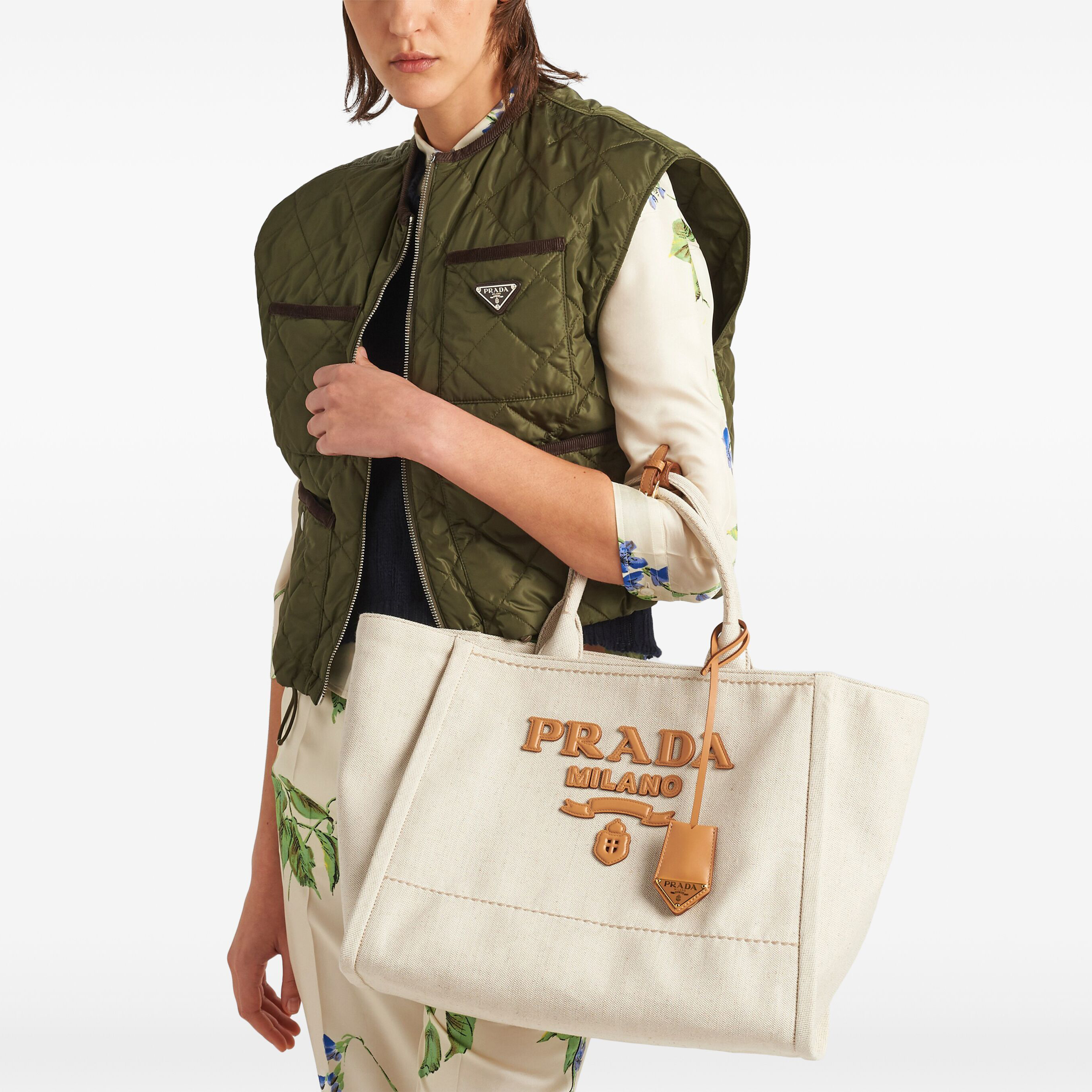 【関税・送料無料】Prada キャンバスショッピングバッグ ☆送料関税込☆】PRADA プラダ キャンバスショッピングバッグ