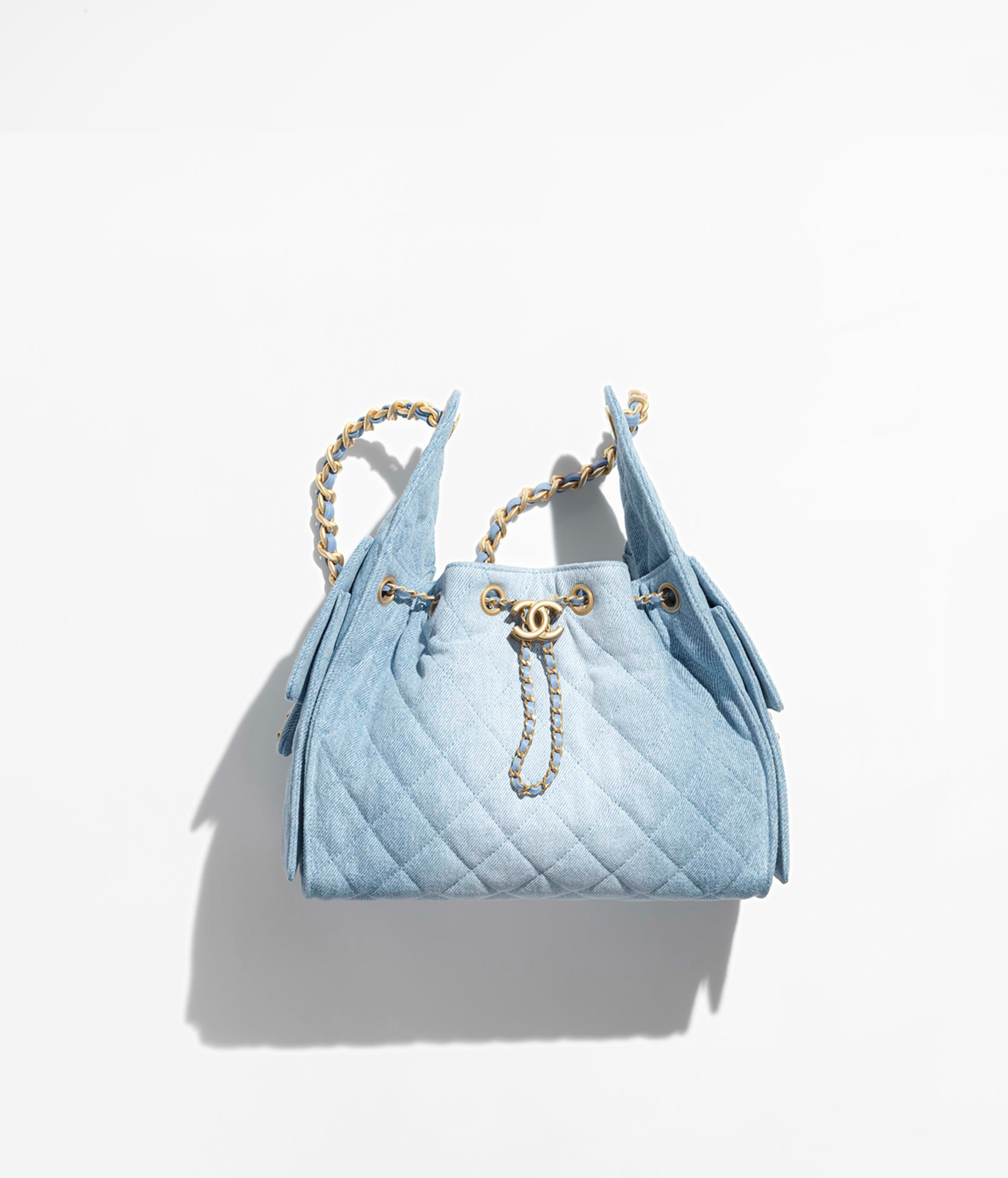 CHANEL 25 Small Handbag