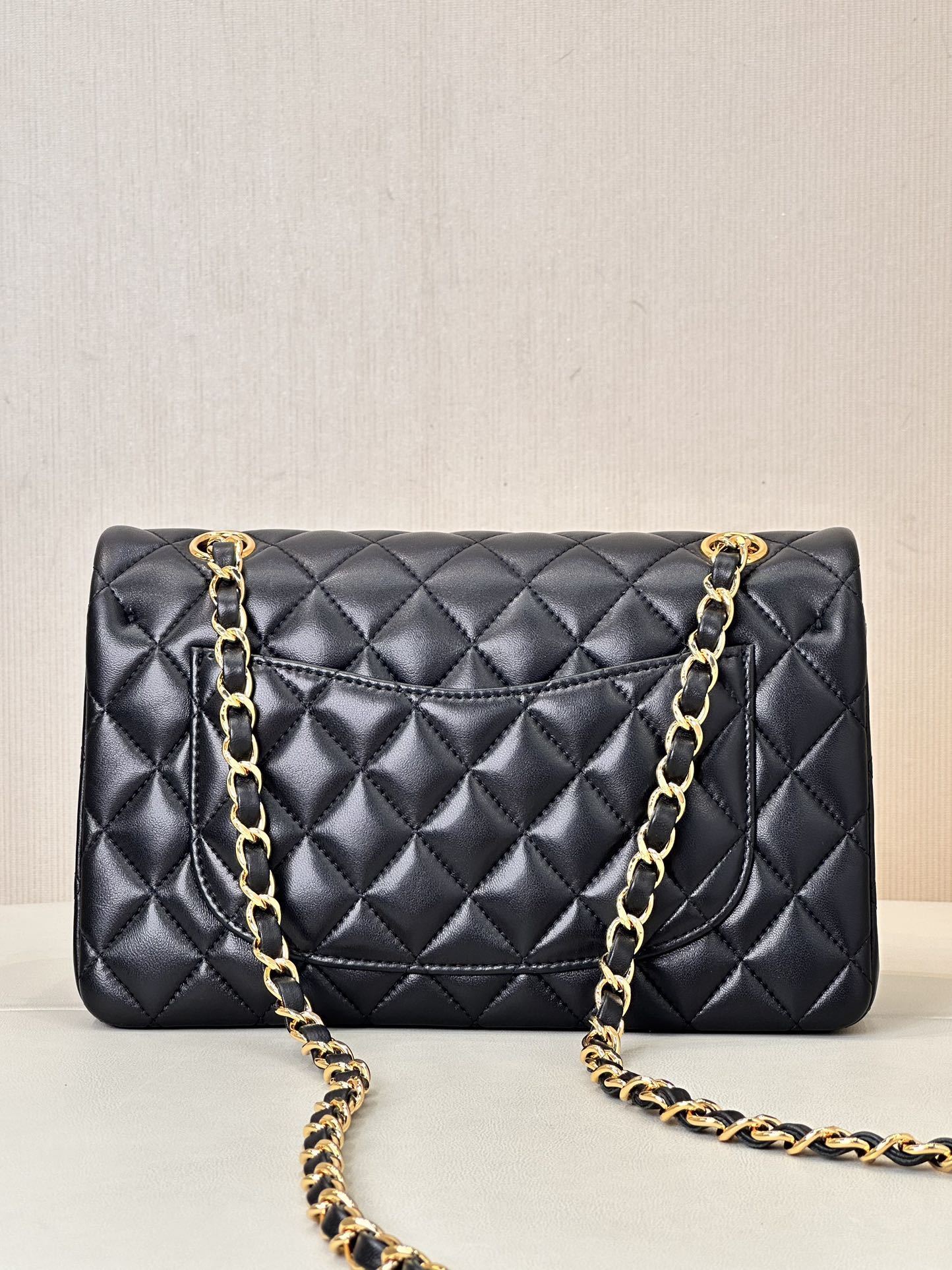 Chanel SMALL CLASSIC HANDBAG