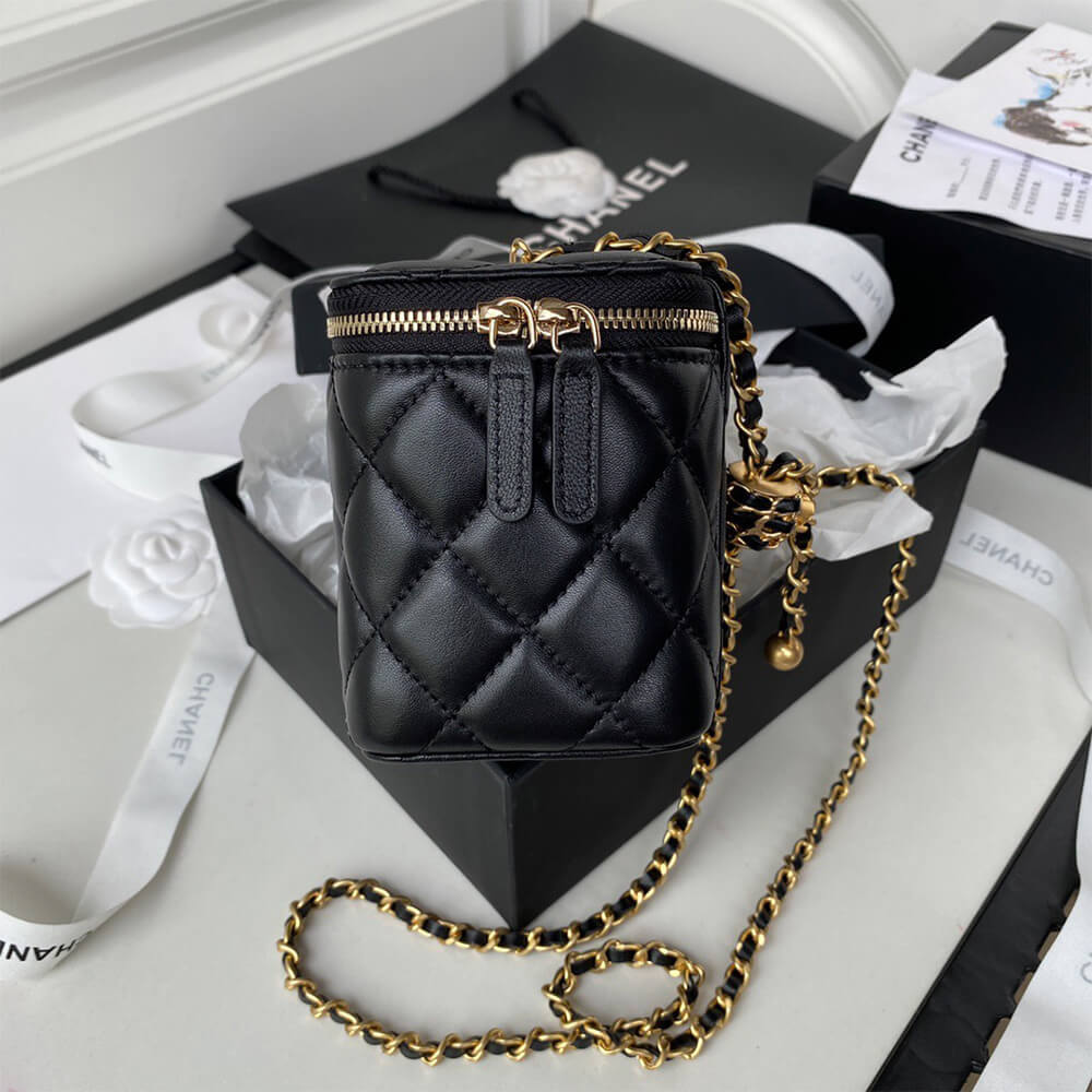 Chanel VANITY WITH CHAIN
