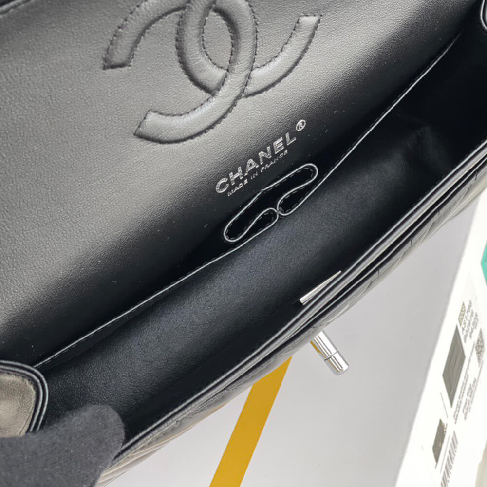 Chanel Classic Chevron Medium Flap