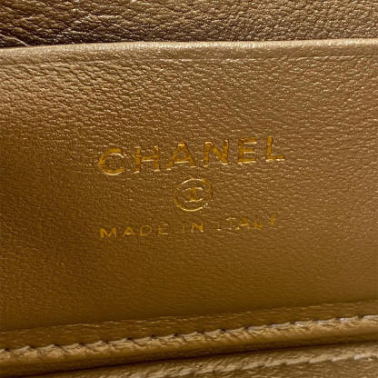 Chanel VANITY WITH CHAIN