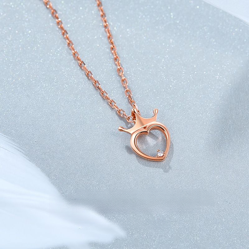 Heart Crown Diamond Pendant