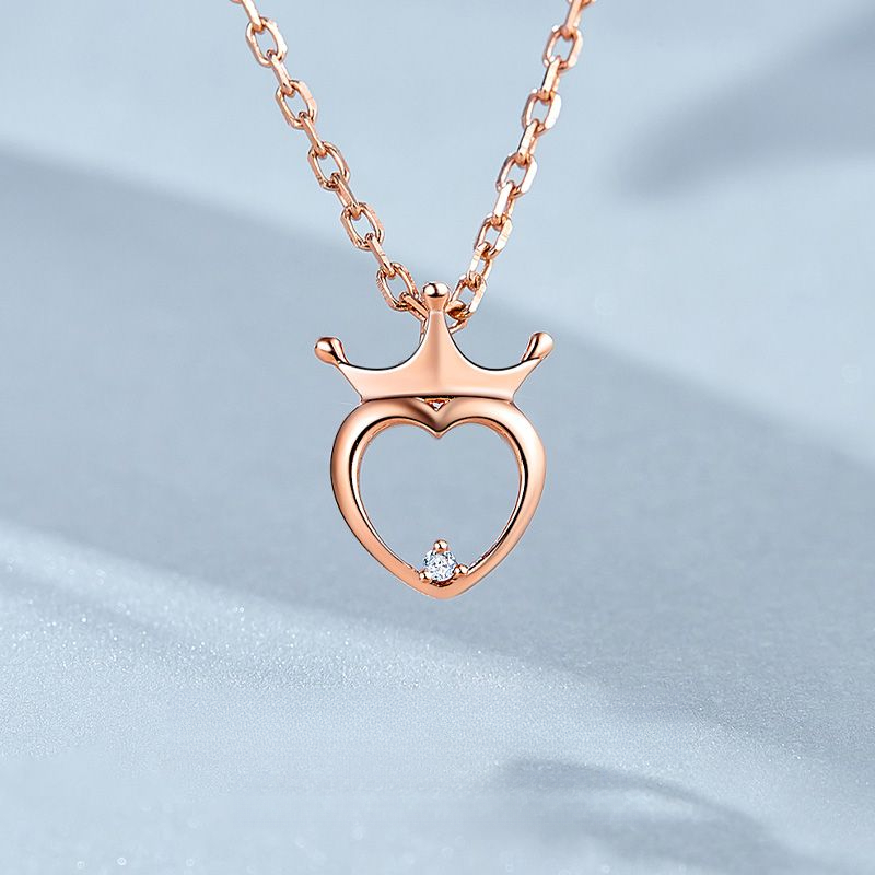 Heart Crown Diamond Pendant