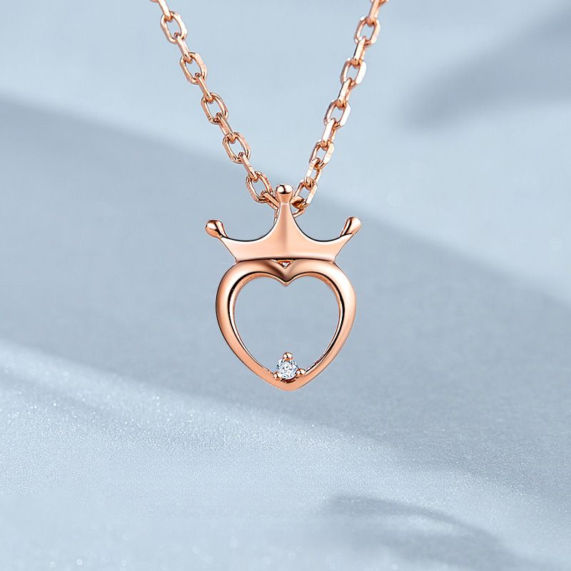 Heart Crown Diamond Pendant