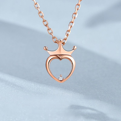 Heart Crown Diamond Pendant