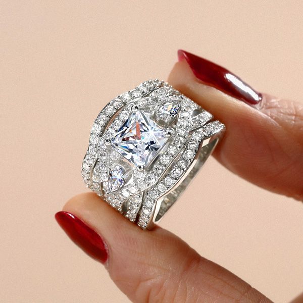 Italo Princess Cut Three Stone 3PC Wedding Set Engagement Ring Set