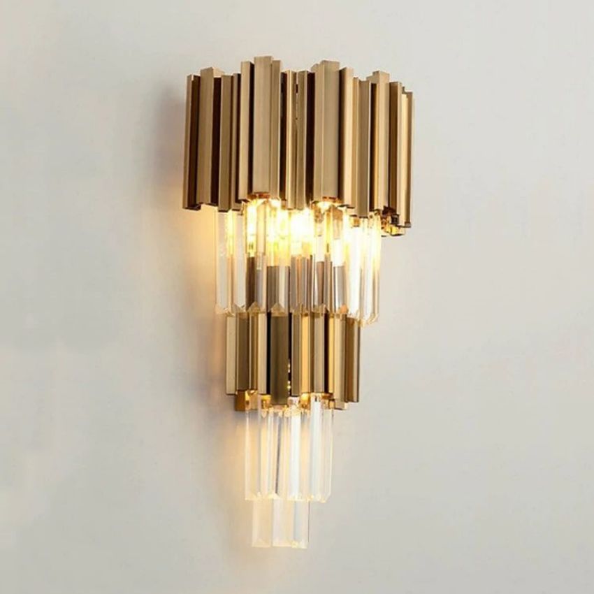 Bourbons Grand Crystal Sconce chandeliers for dining room,chandeliers for stairways,chandeliers for foyer,chandeliers for bedrooms,chandeliers for kitchen,chandeliers for living room Rbrights