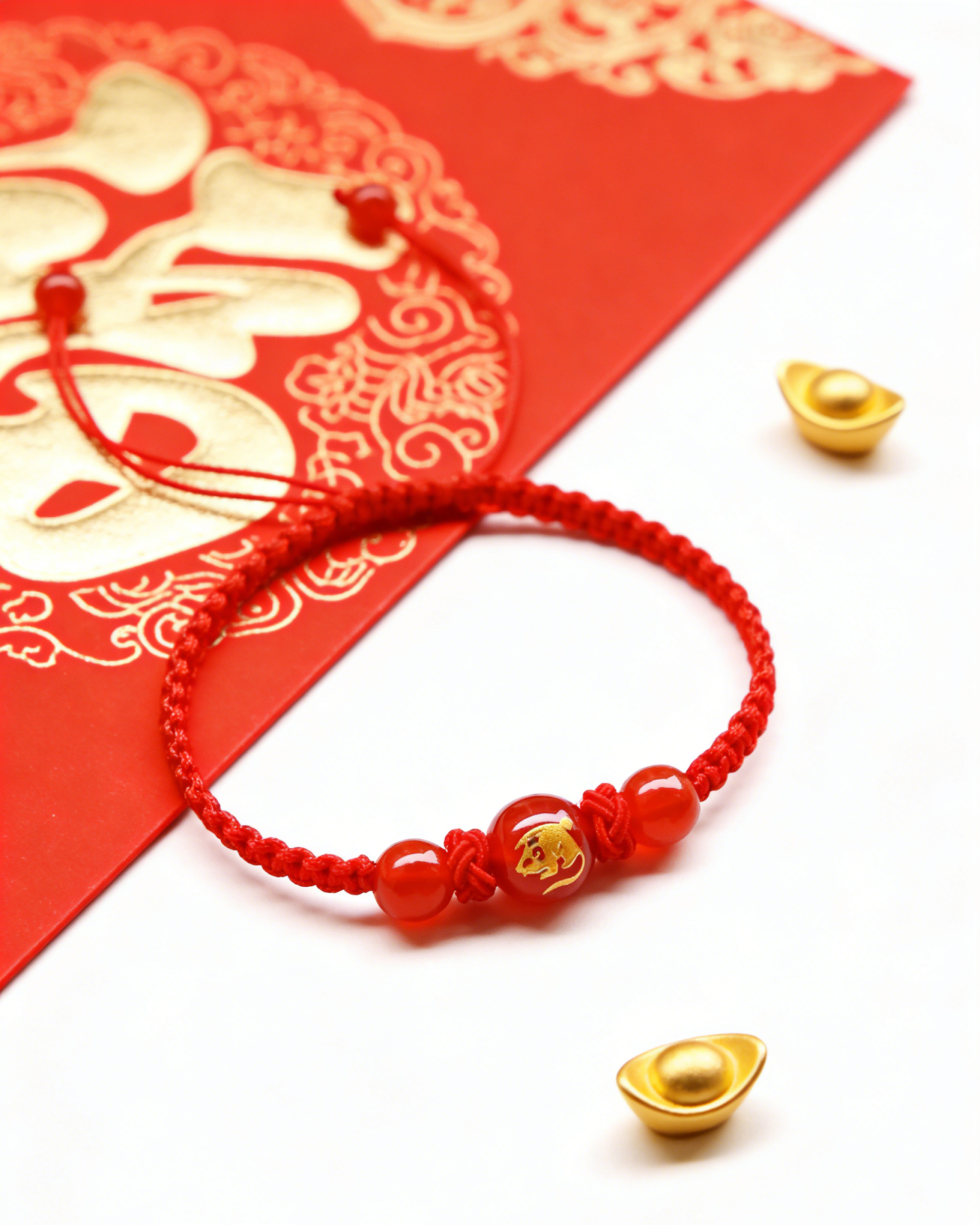 สร้อยข้อมือเชือกสีแดง12ราศีนำโชคดีในปีงูค.ศ.2025