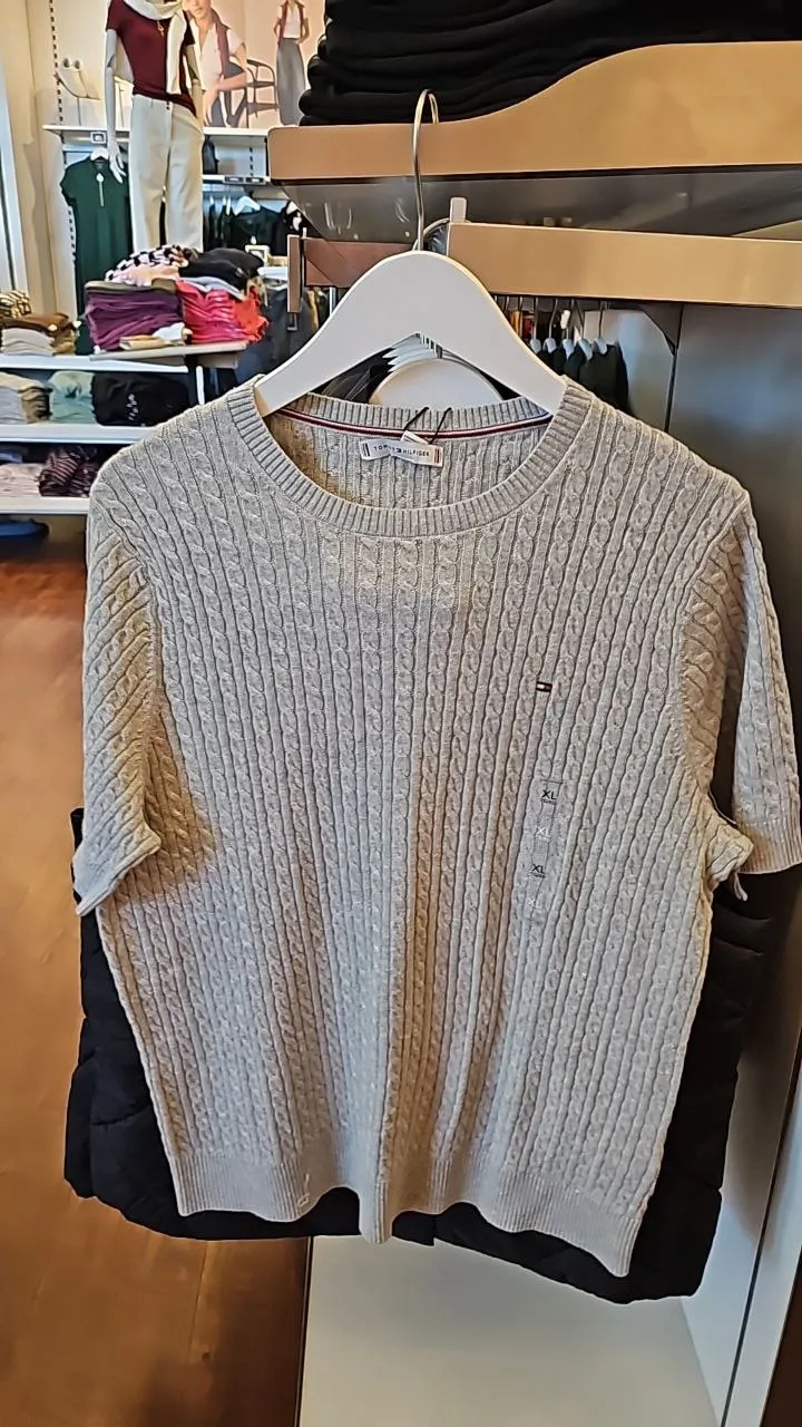 [S] TOMMY HILFIGER CABLE KNIT SHORT SLEEVE SWEATER,GREY  (SIN377)
