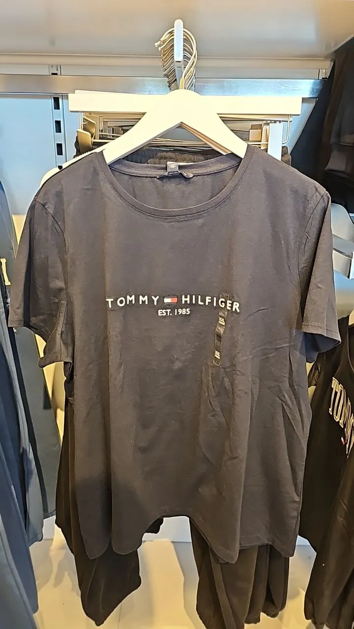 [S] TOMMY HILFIGER EMBROIDERED TOMMY LOGO T-SHIRT,NAVY  (SIN387)