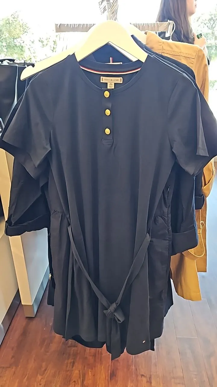 [S] TOMMY HILFIGER SLIM FIT SOLID SHORT SLEEVE DRESS,BLACK  (SIN415)