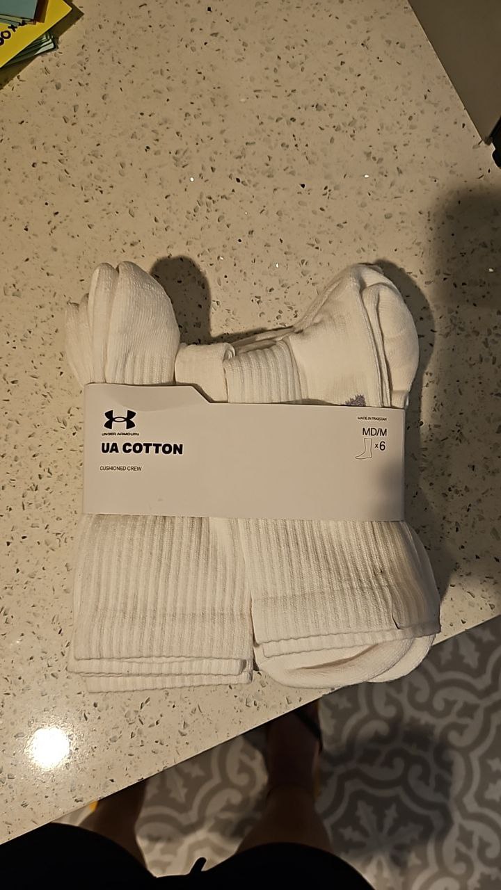 [S] COSTCO UNDER ARMOUR US00270 UA COTTON MEN'S CREW SOCKS,WHITE  (SIN711)