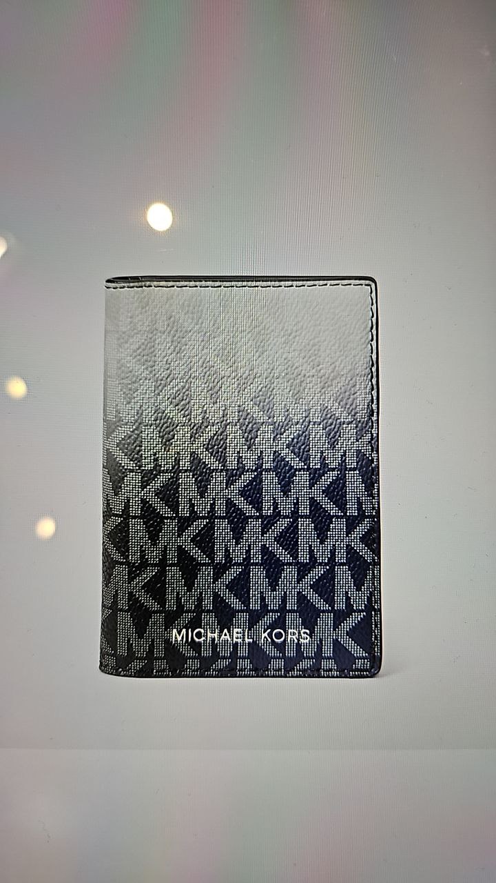 [S] MICHAEL KORS COOPER OMBRE SIGNATURE LOGO FOLDING CARD CASE,BLACK COMBO  (SIN723)