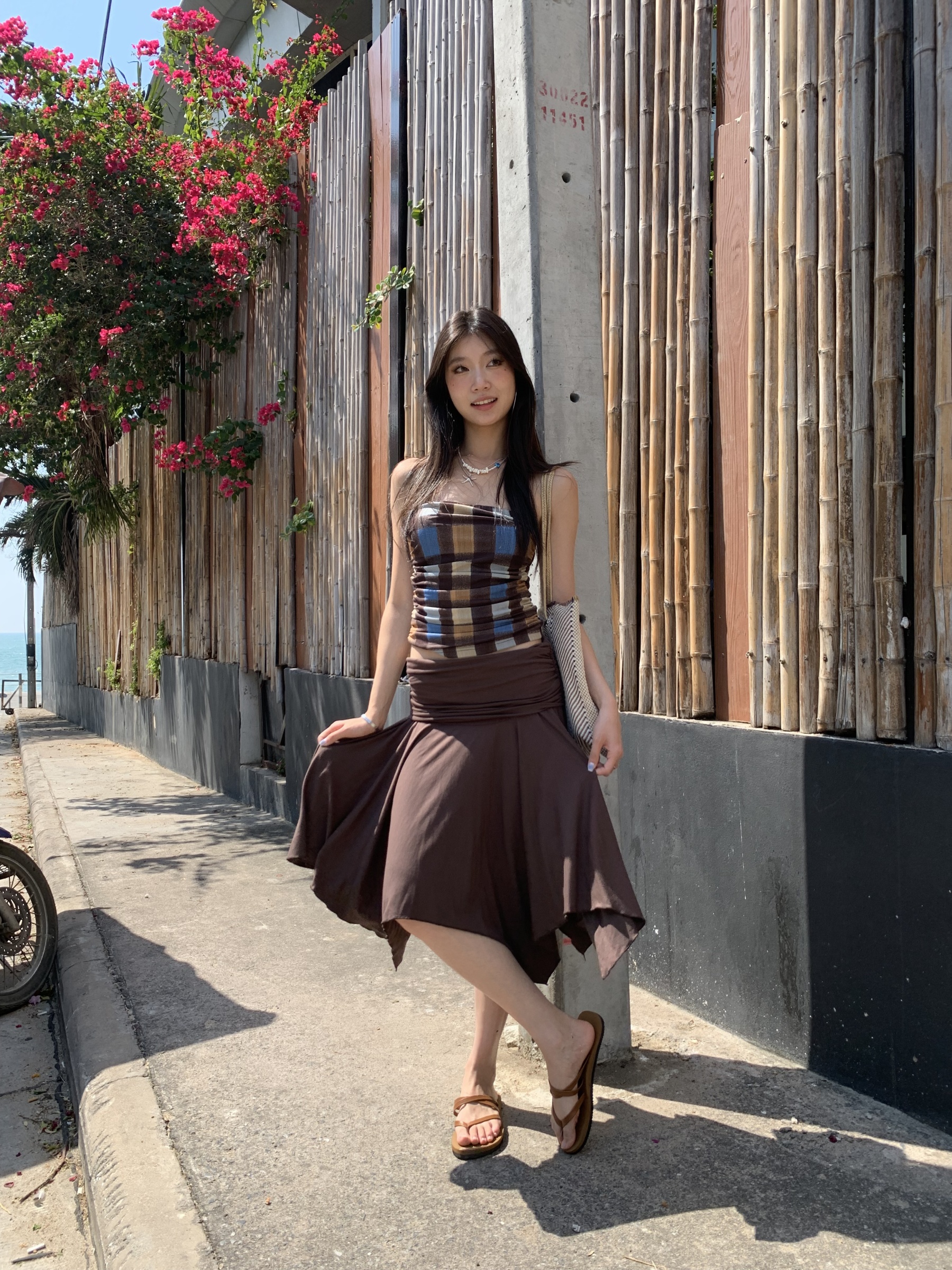 Mid-length Modal fabric half skirt, asymmetrical design, folded edges, pleated, medium length