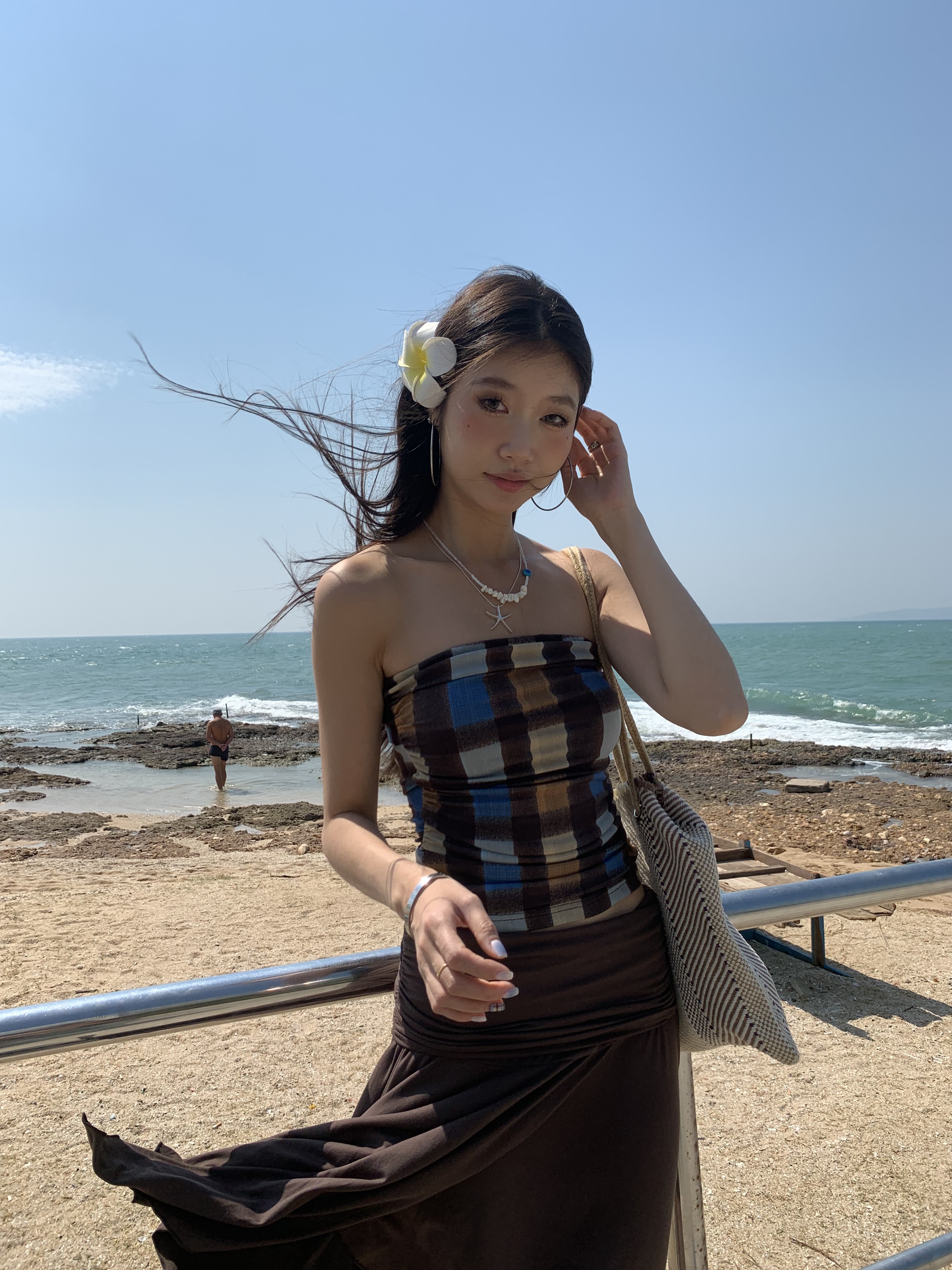 Mid-length Modal fabric half skirt, asymmetrical design, folded edges, pleated, medium length