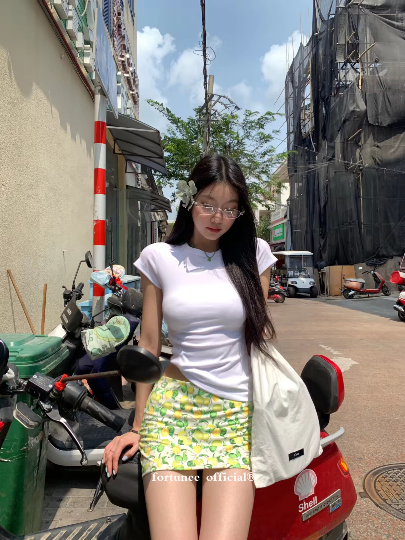 Women's short skirt, summer fashion, sexy + cute + bright, lemon pattern, short skirt