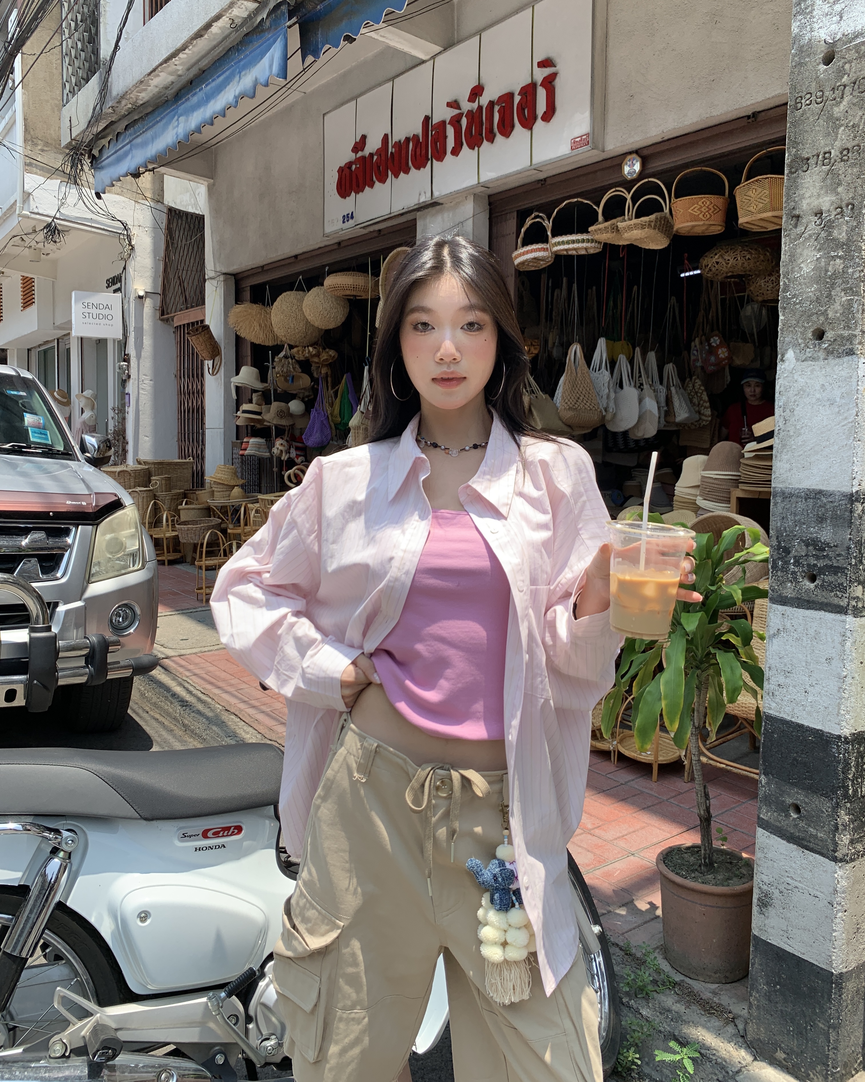 Pink striped shirt, loose-fit women’s shirt sun-protective shirt for spring and autumn