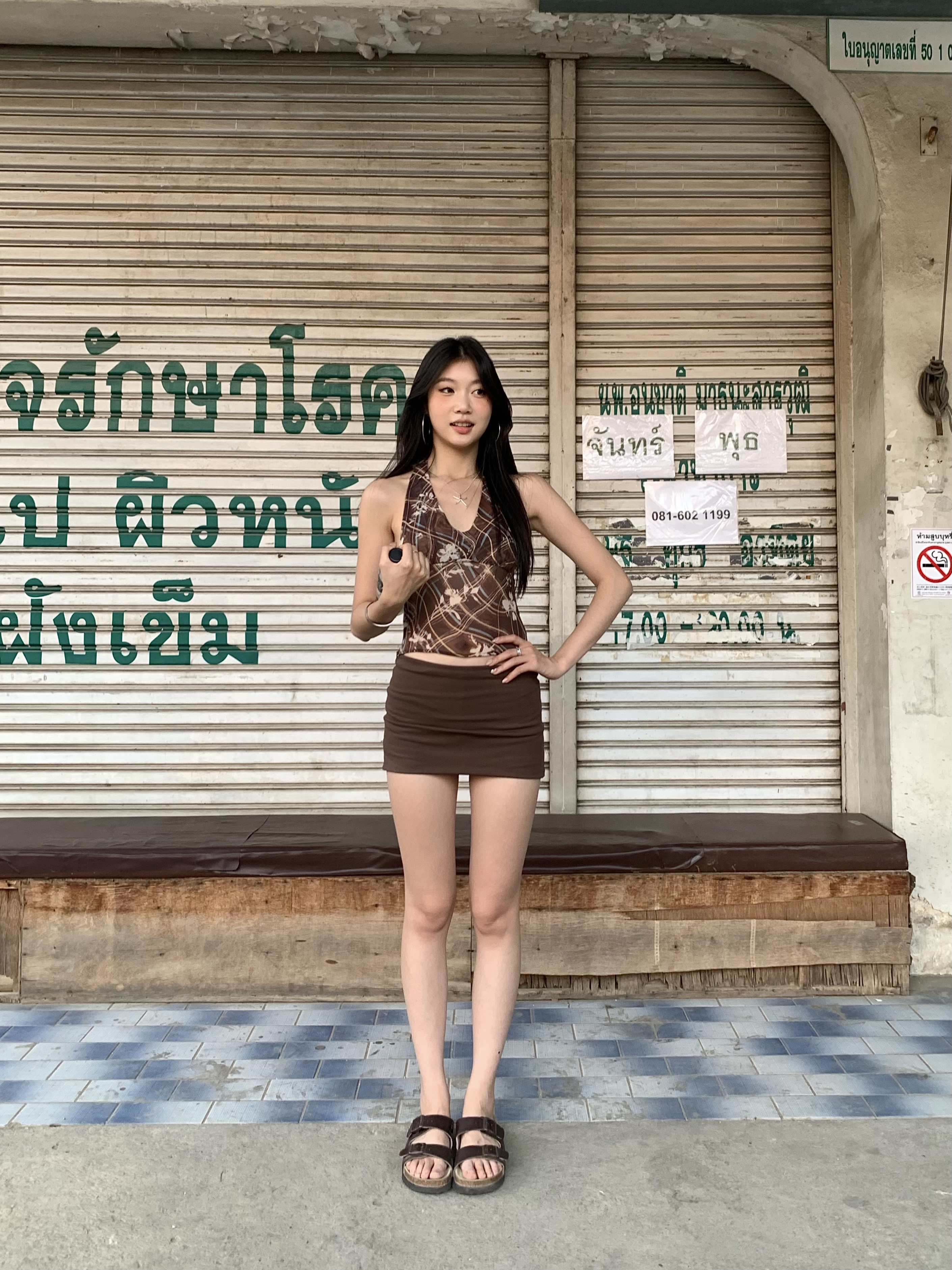 Sexy cafe color low waist slim fit skirt