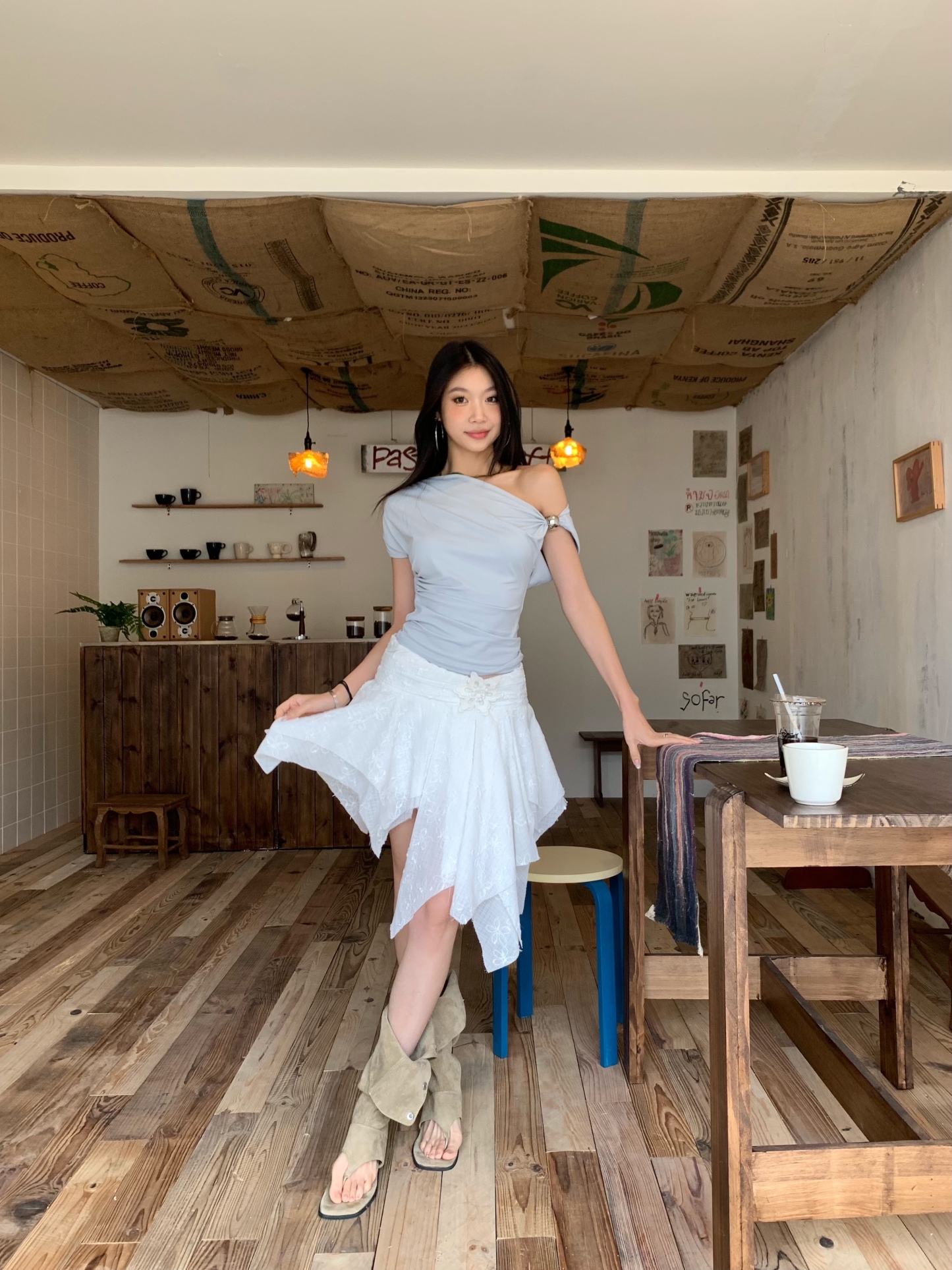 Stylish one-sleeve off-shoulder t-shirt design