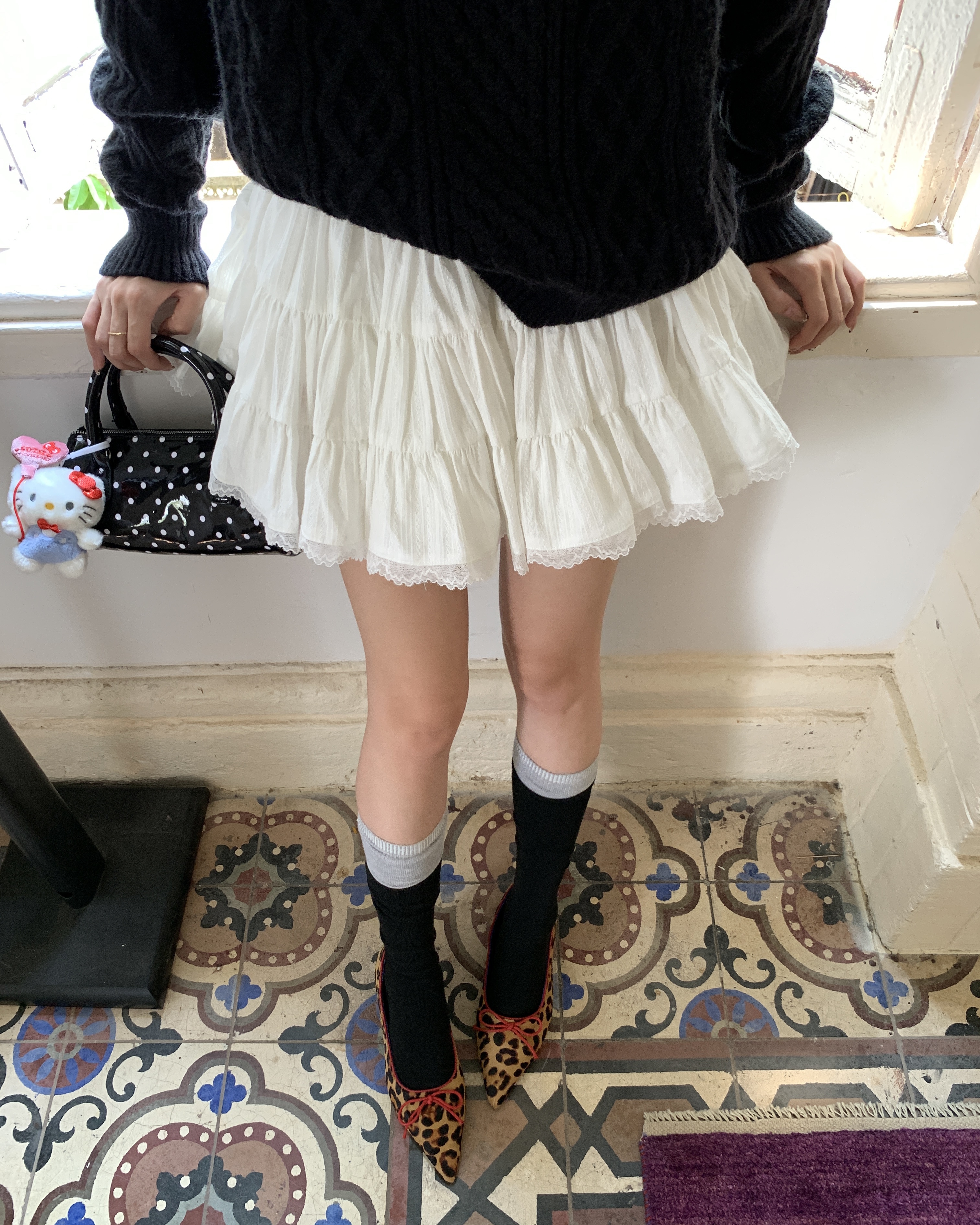 Three-layered white puffy cake skirt