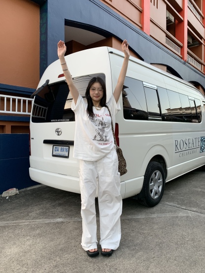 Off-shoulder design T-shirt with a denim cowboy print