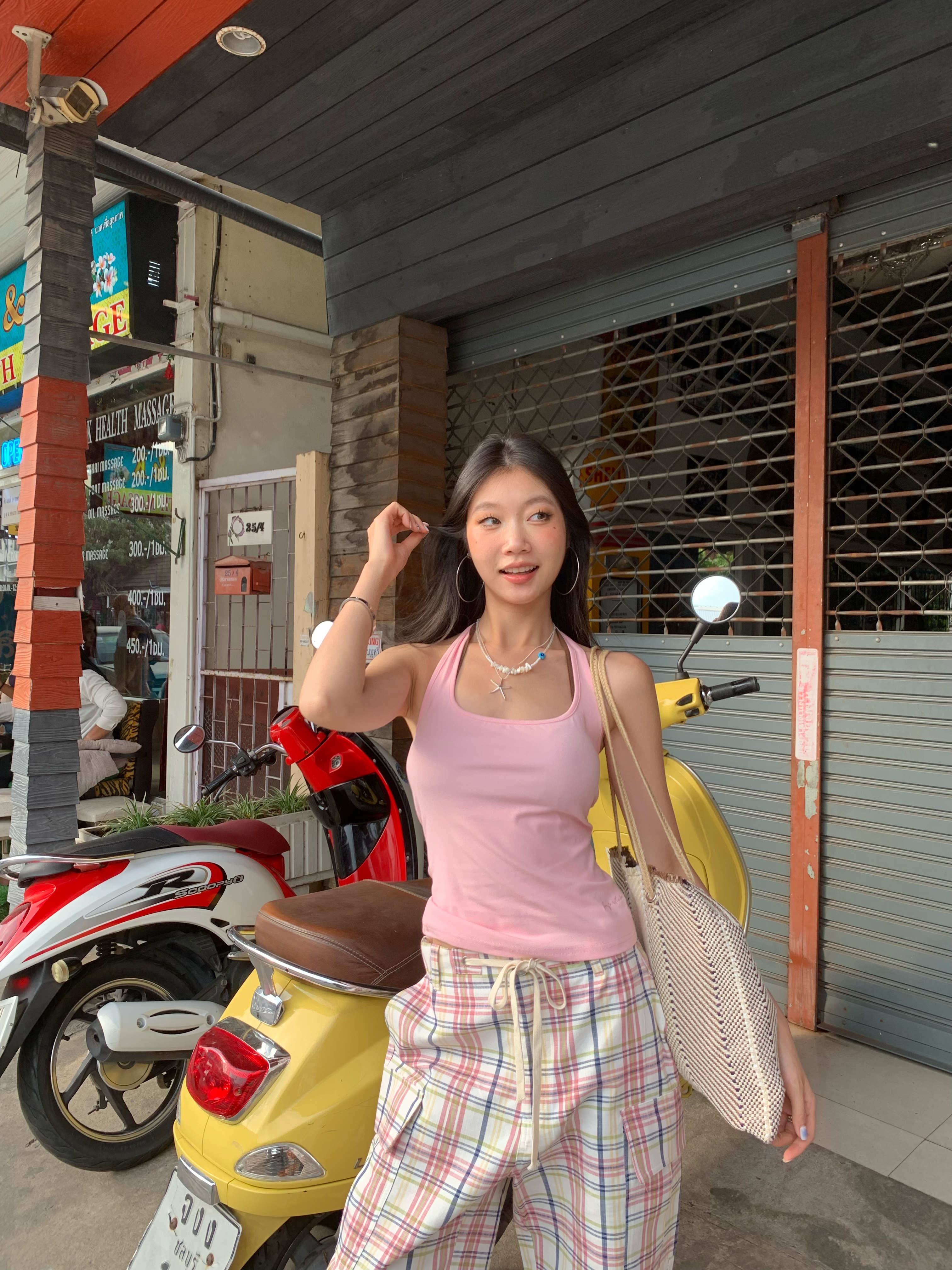 Pink halter neck tank top, summer, slim fit, suitable as an inner shirt, simple and elegant, solid color