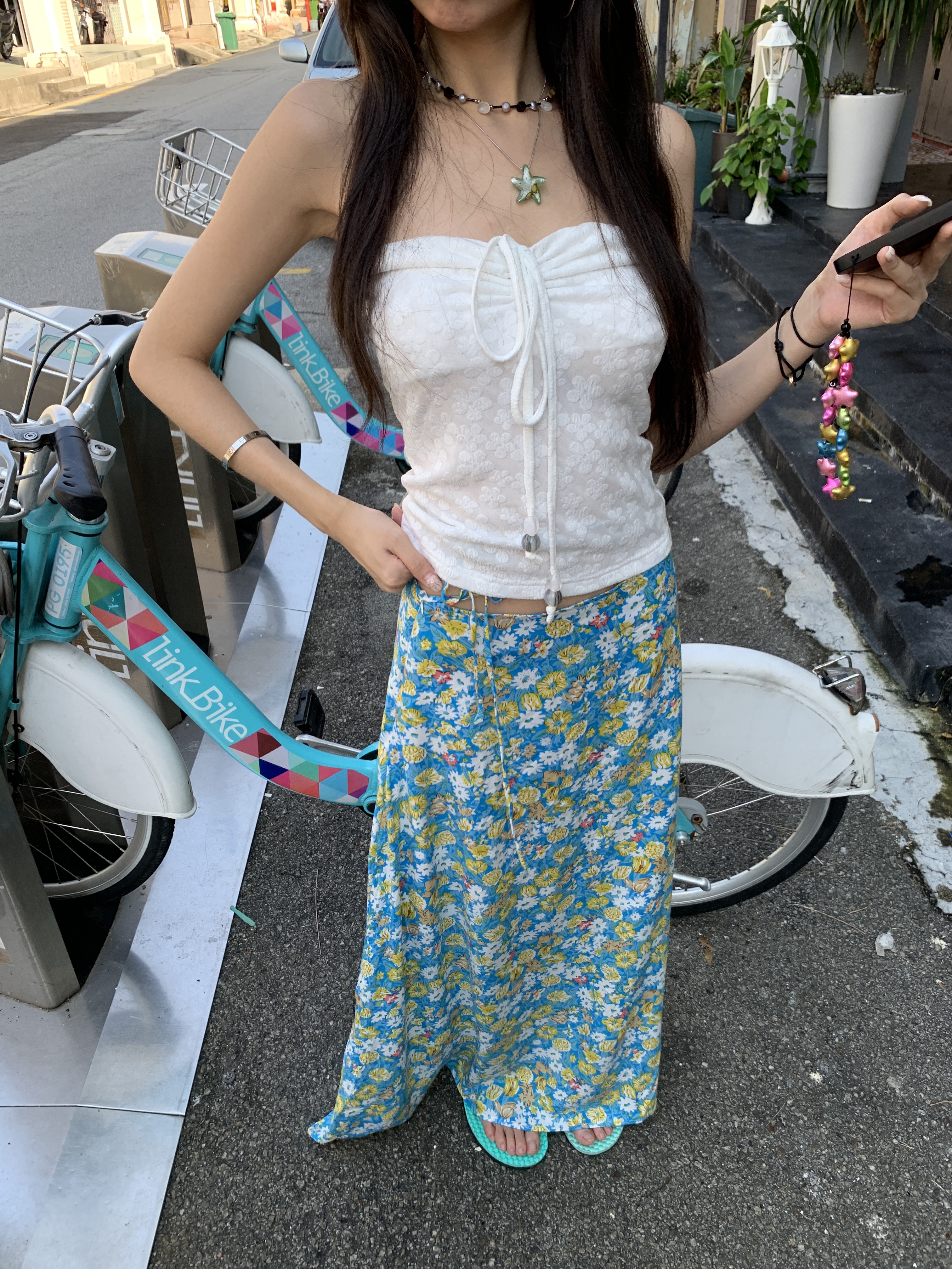 Floral skirt, long, flowing skirt covering the knees