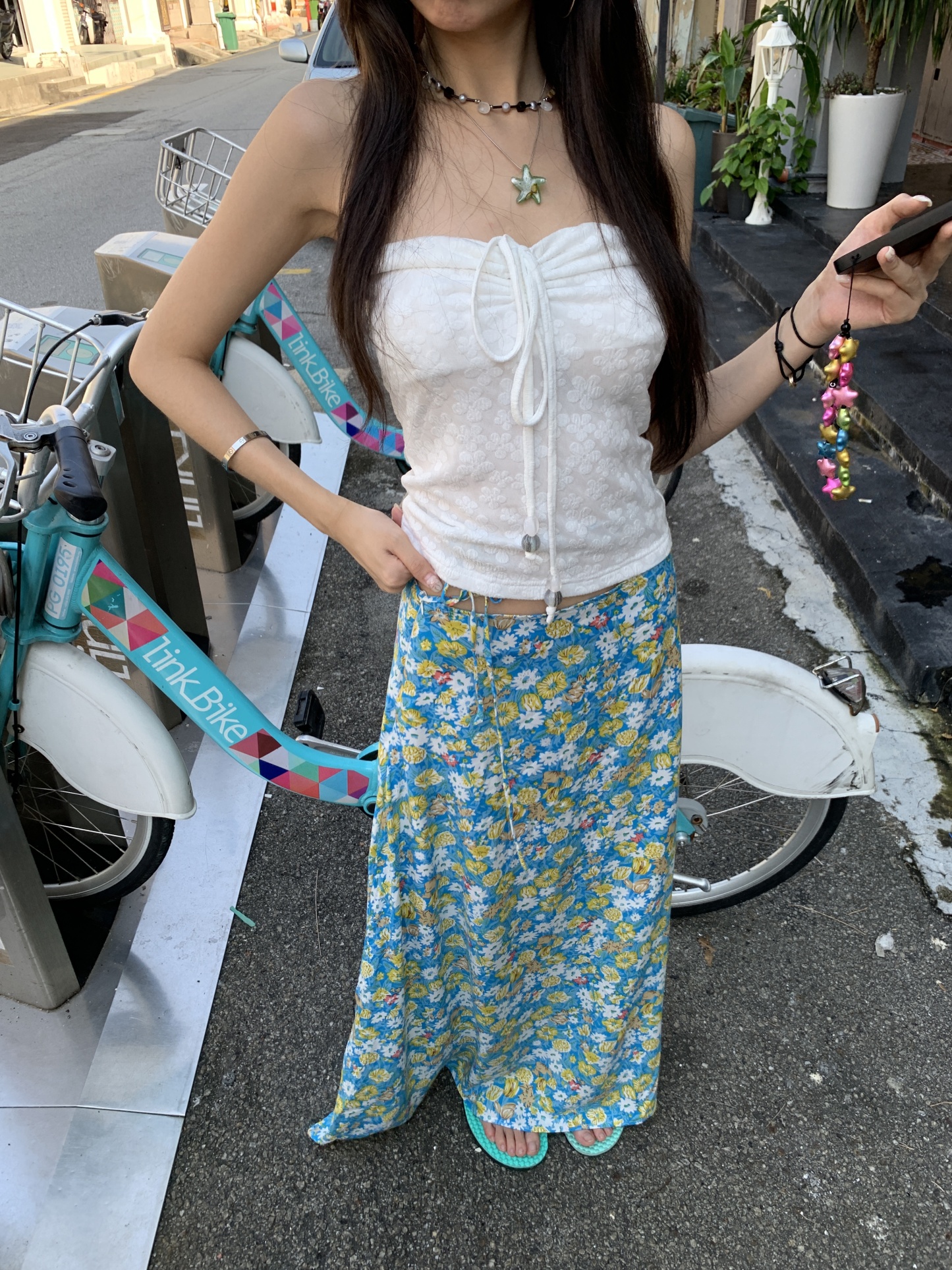 Floral skirt, long, flowing skirt covering the knees