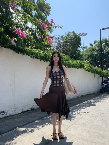 Mid-length Modal fabric half skirt, asymmetrical design, folded edges, pleated, medium length