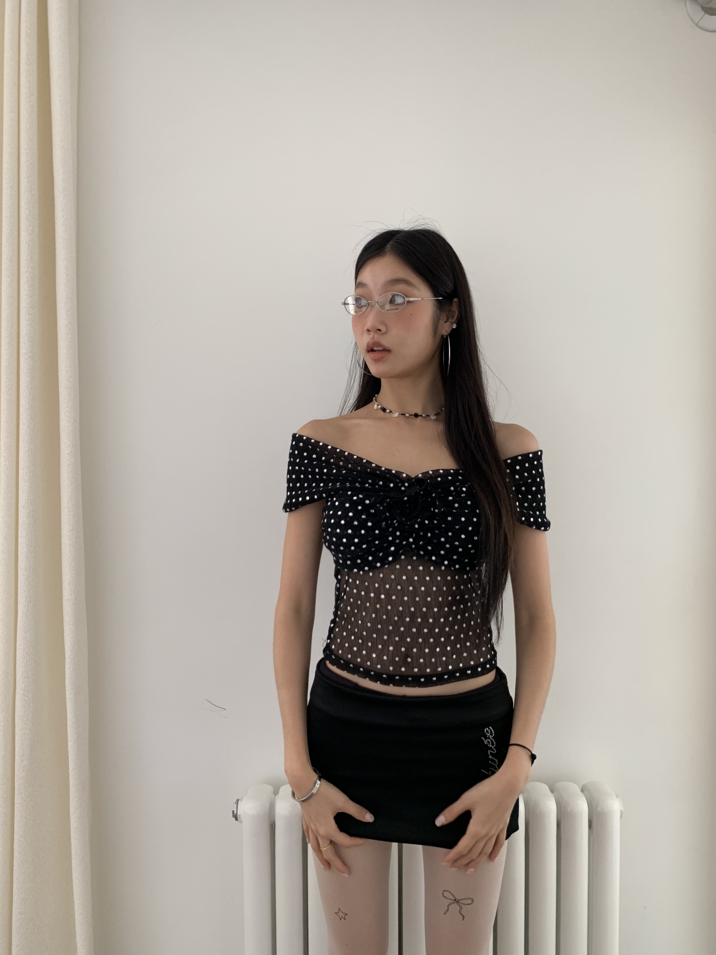 Skirt pants with diamond decorations on the sides