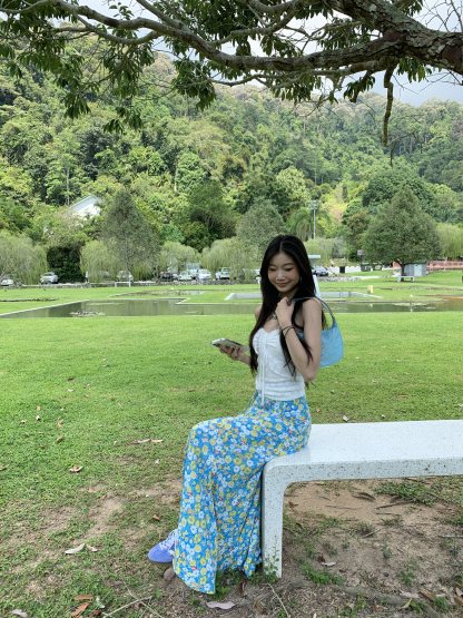 Floral skirt, long, flowing skirt covering the knees