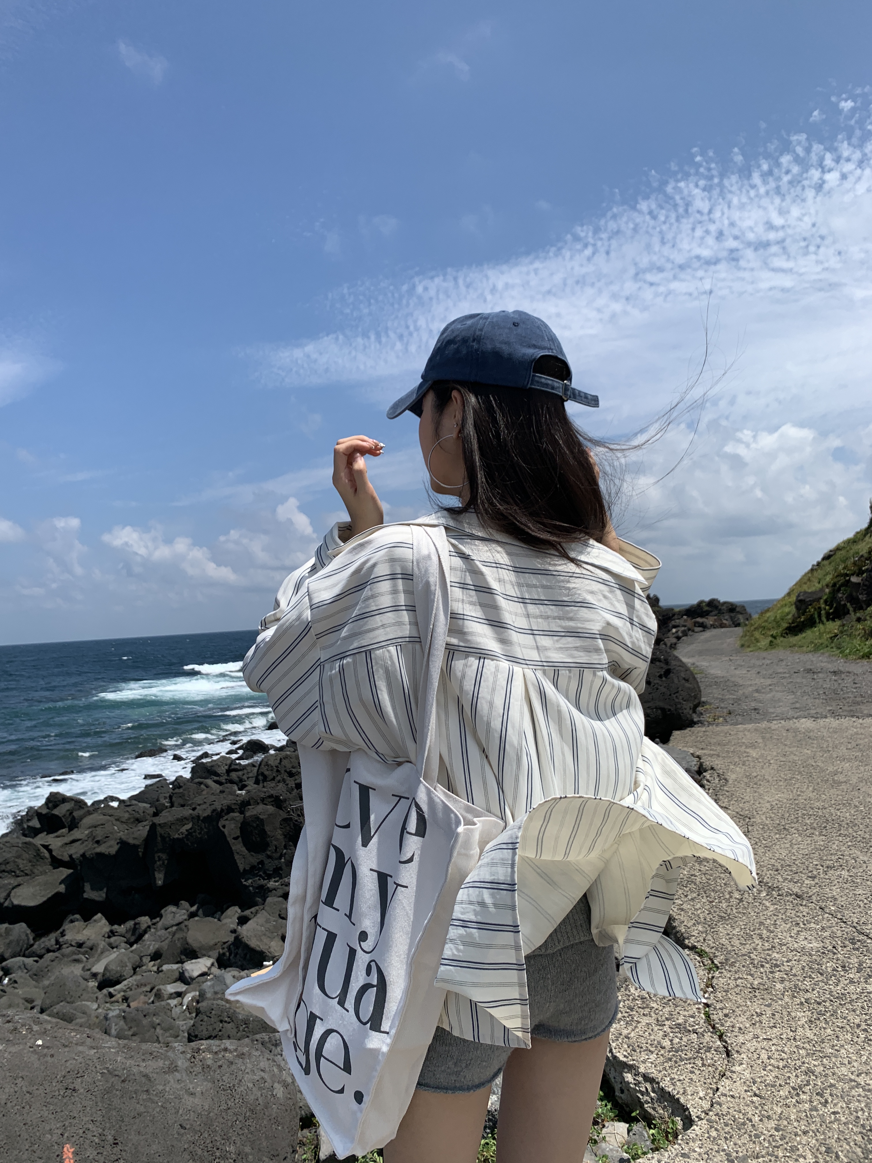 Soft white long-sleeved shirt for autumn