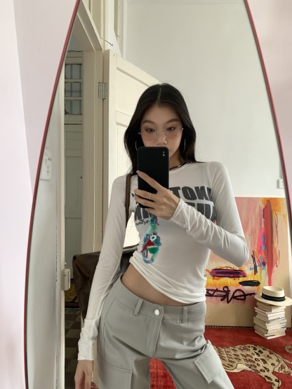 White slim fit long sleeve t-shirt