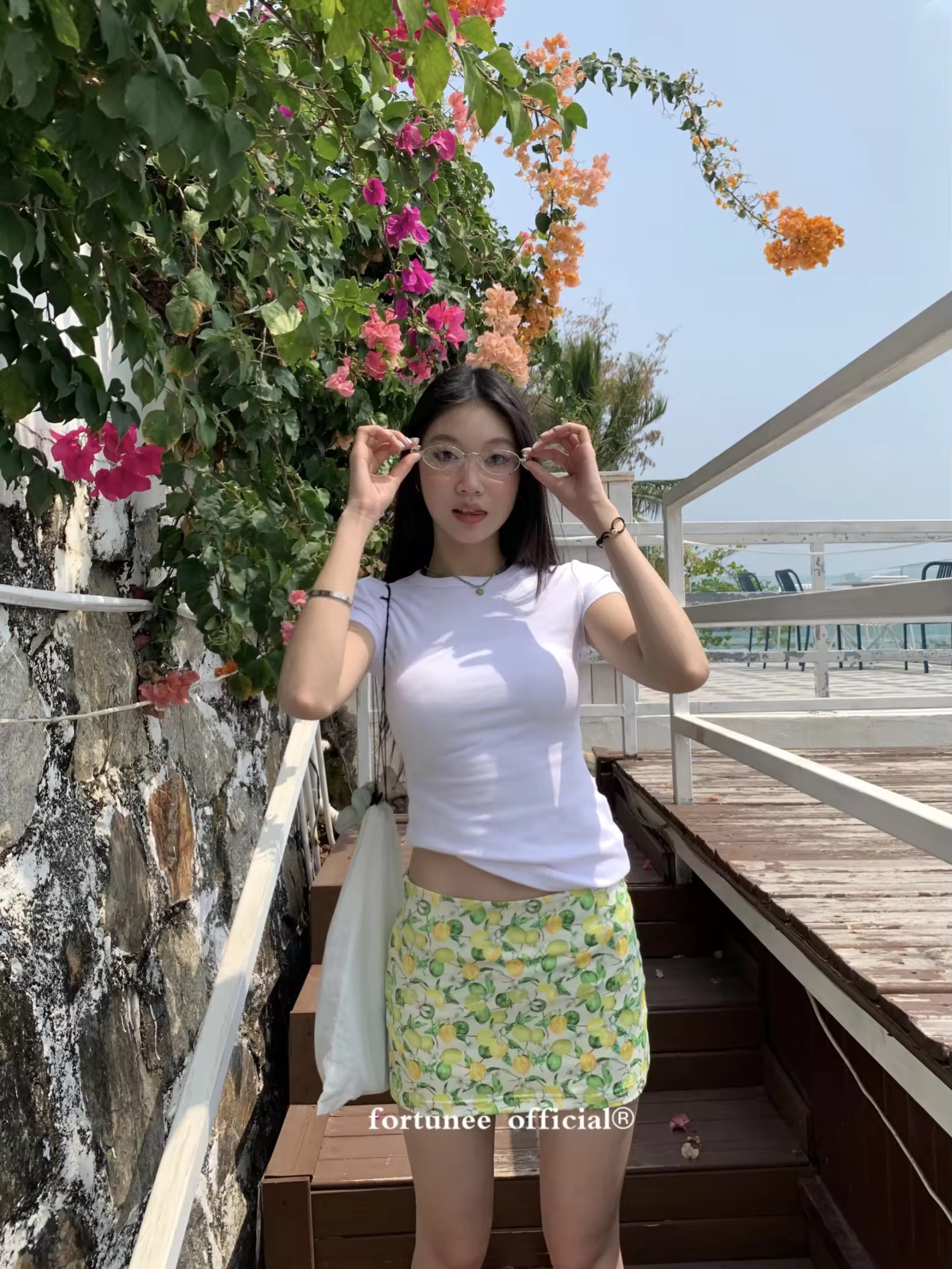 Women's short skirt, summer fashion, sexy + cute + bright, lemon pattern, short skirt