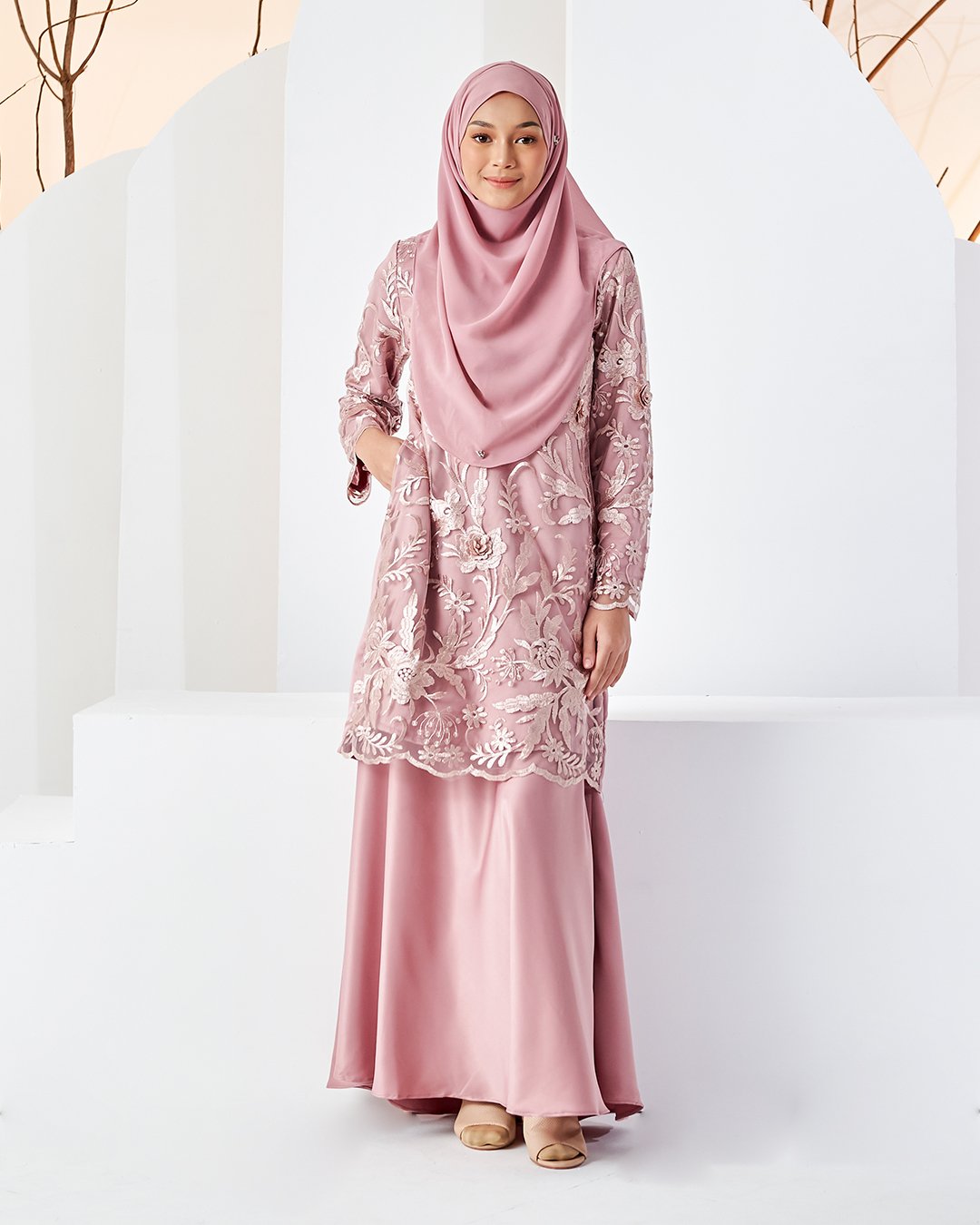 Baju Kurung Lace Azizah - Quartz Pink