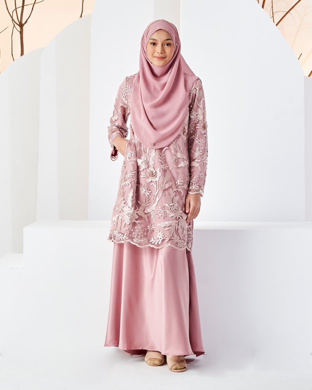 Baju Kurung Lace Azizah - Quartz Pink