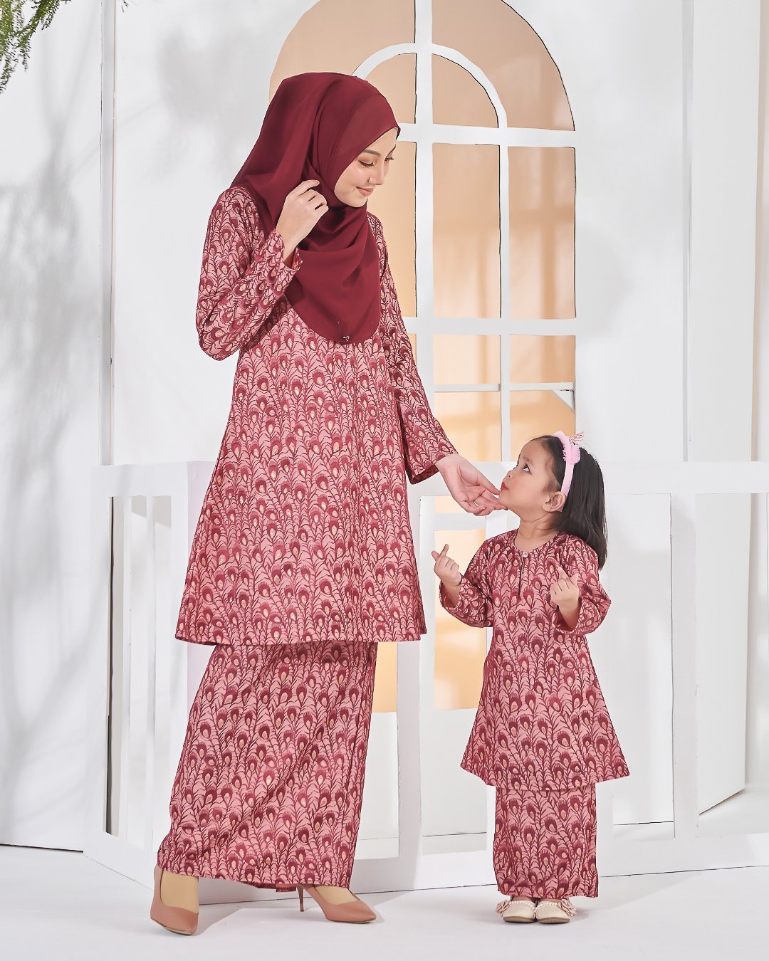 Baju Kurung Riau Lace Greece - Ruby Red