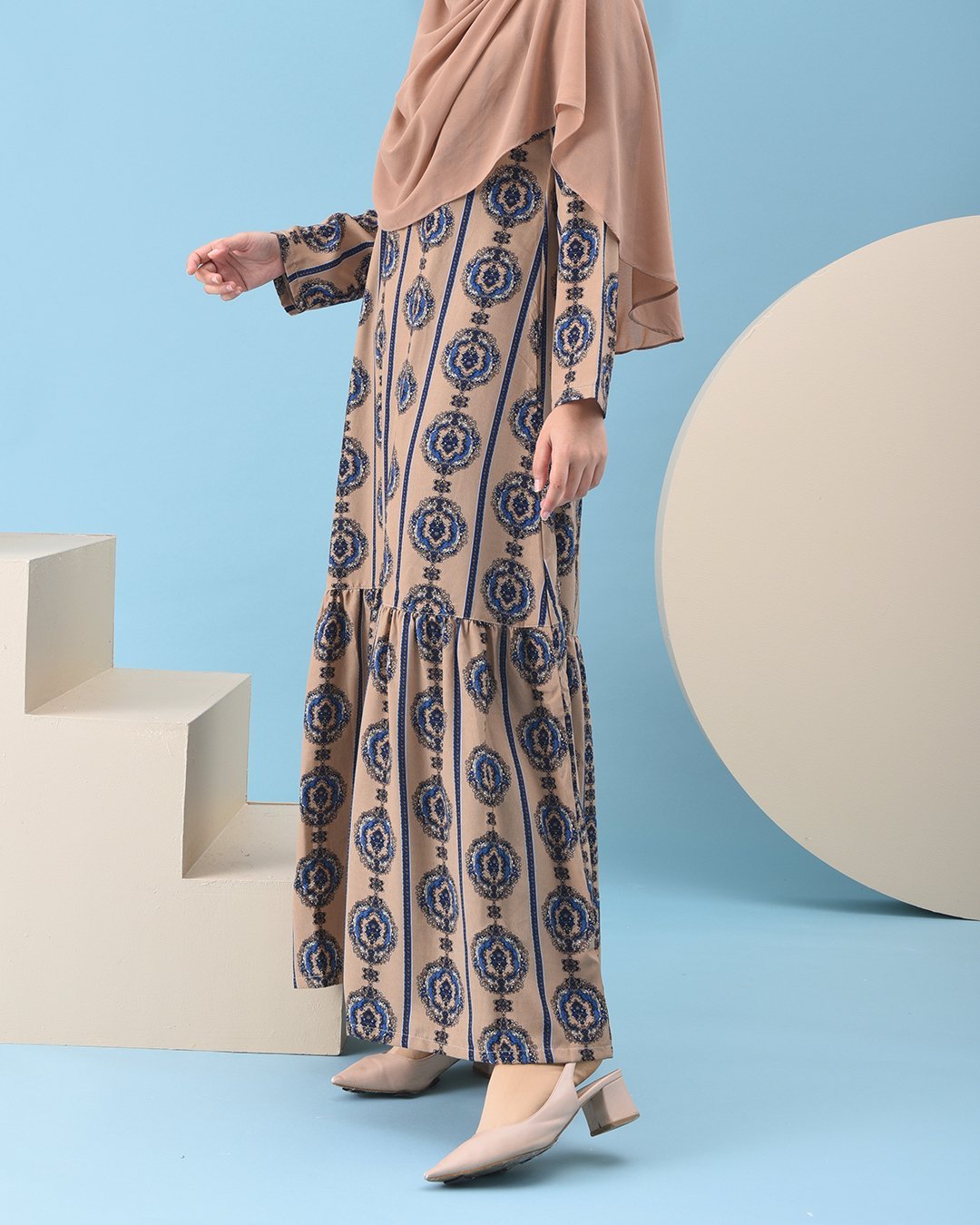 Abaya Ruffle Adalina - Creamy Brown